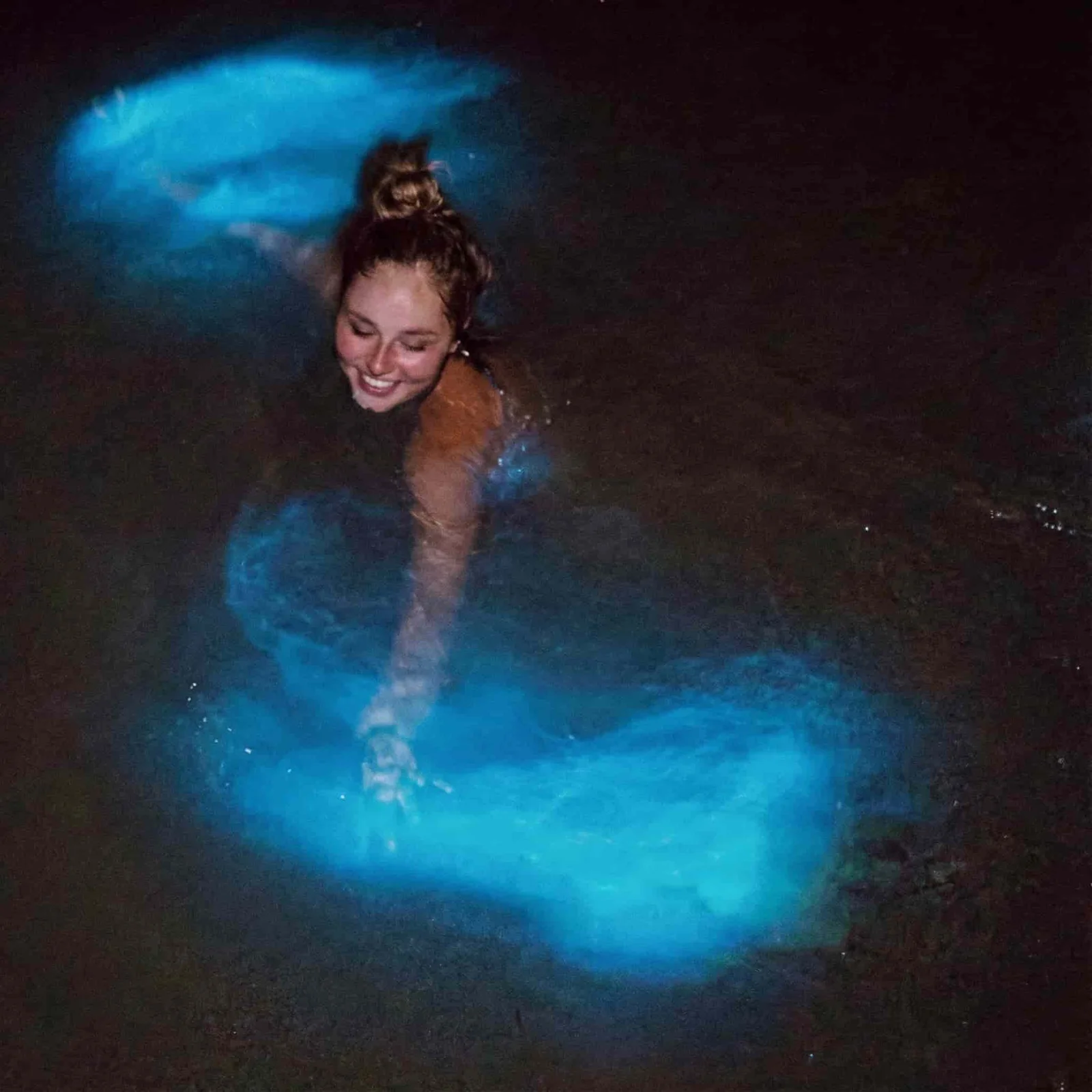 Bioluminiscencia en la Laguna de Manialtepec